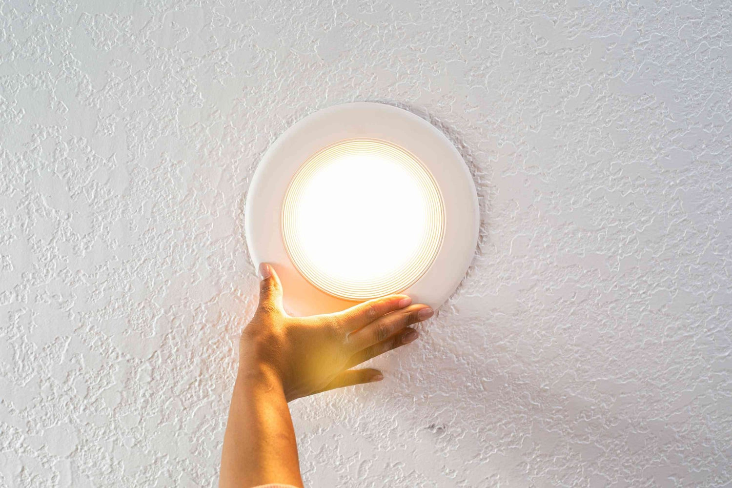 How To Replace Can Light Fixture: A Complete Guide - Flyachilles