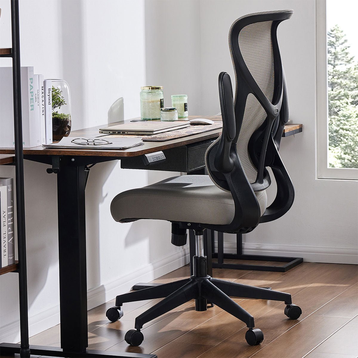 360 ° Rotatable Ergonomic Computer Mesh Office Chair with Armrests Support - Flyachilles
