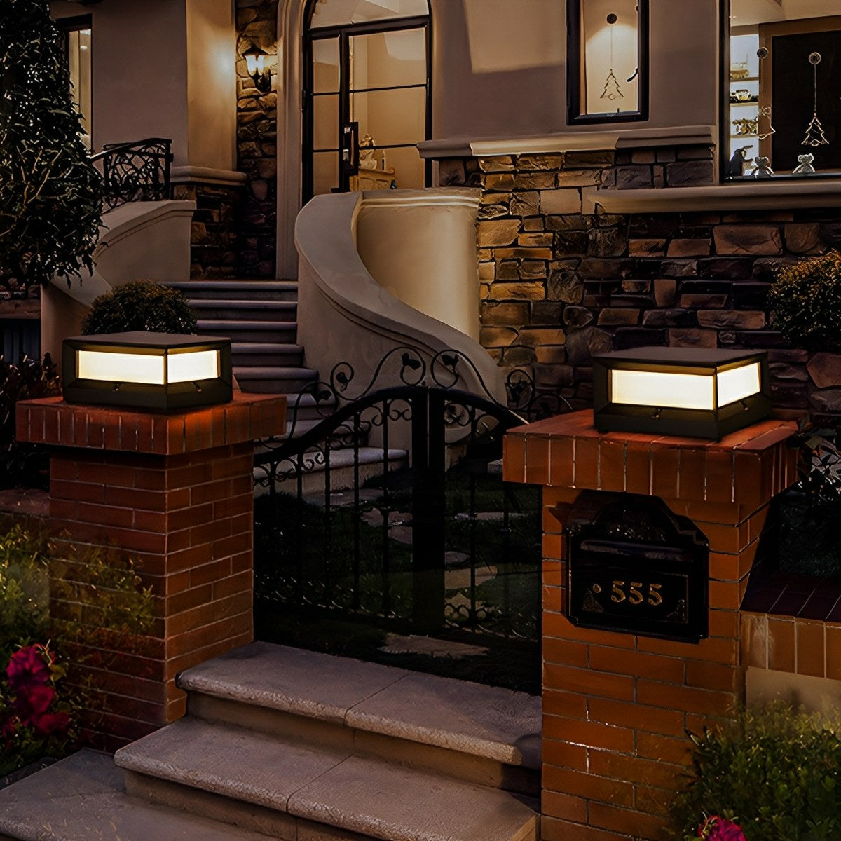 Square Waterproof Black Modern Solar Waterproof  Post Cap Lamp Light