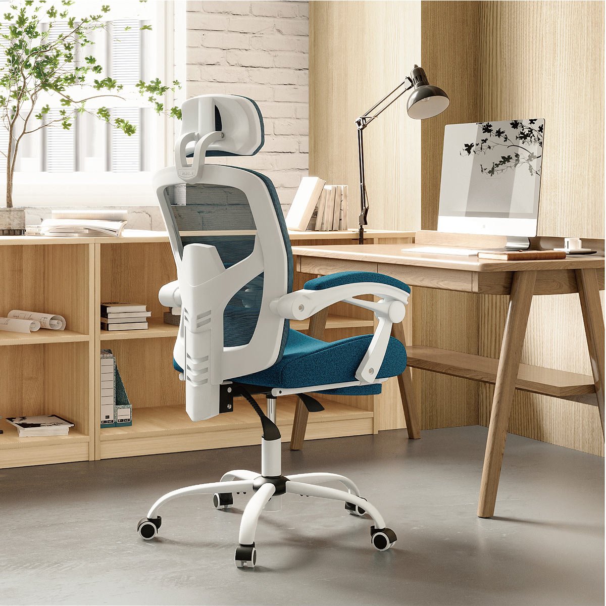 Modern Ergonomic Swivel Office Chair with Footrest &amp; Lumbar Support - Flyachilles