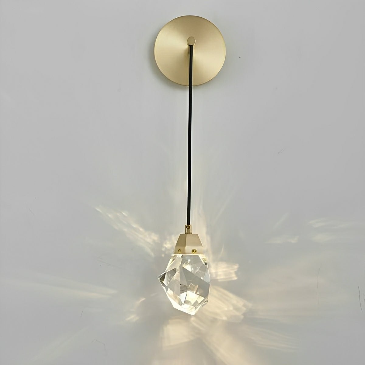 Modern Luxury Faceted Crystal Wall Sconce - Flyachilles