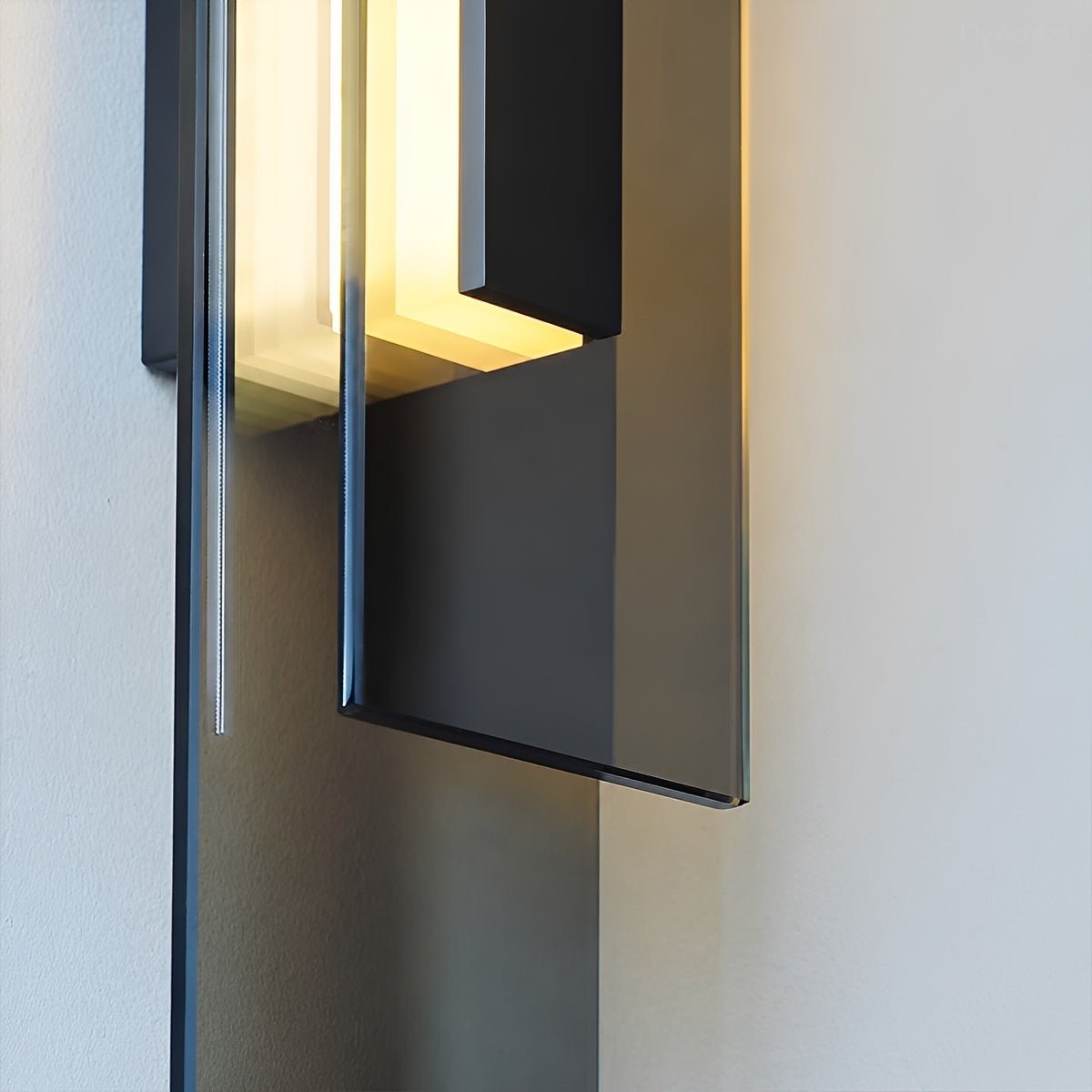 Modern Minimalist Linear Glass LED Wall Sconce - Flyachilles