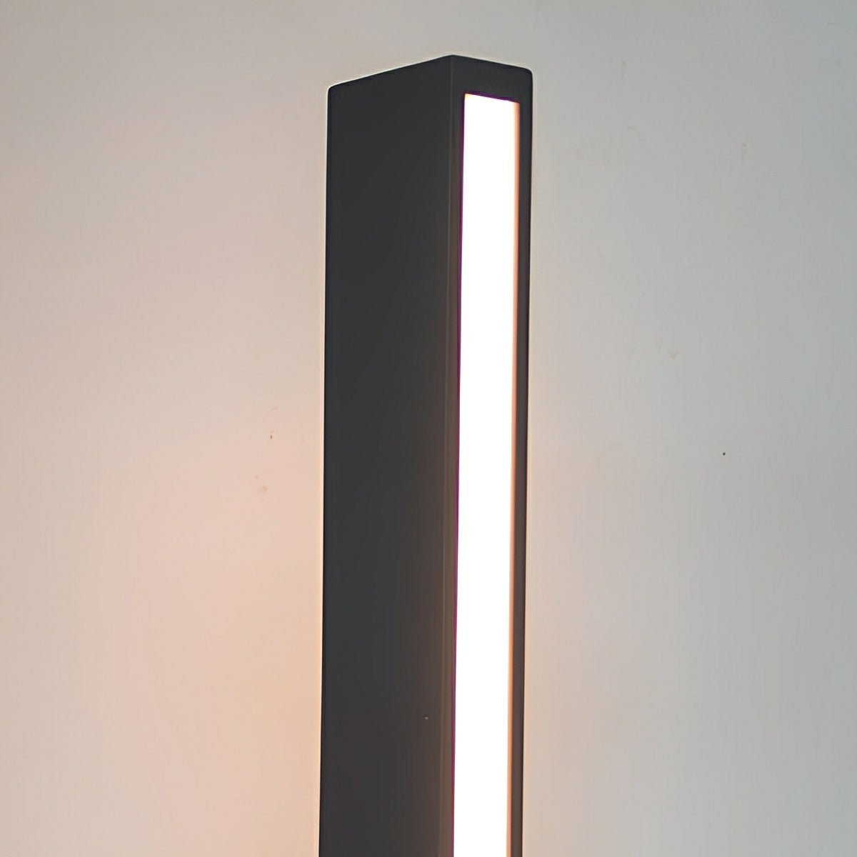 Modern Minimalist Waterproof Rectangular Outdoor LED Lawn Pathway Lights - Flyachilles
