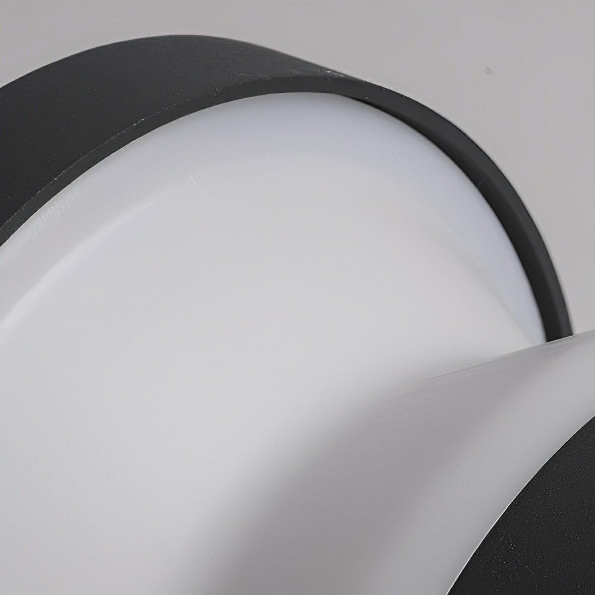 Modern Waterproof Cylinder Outdoor LED Lawn Pathway Lights - Flyachilles