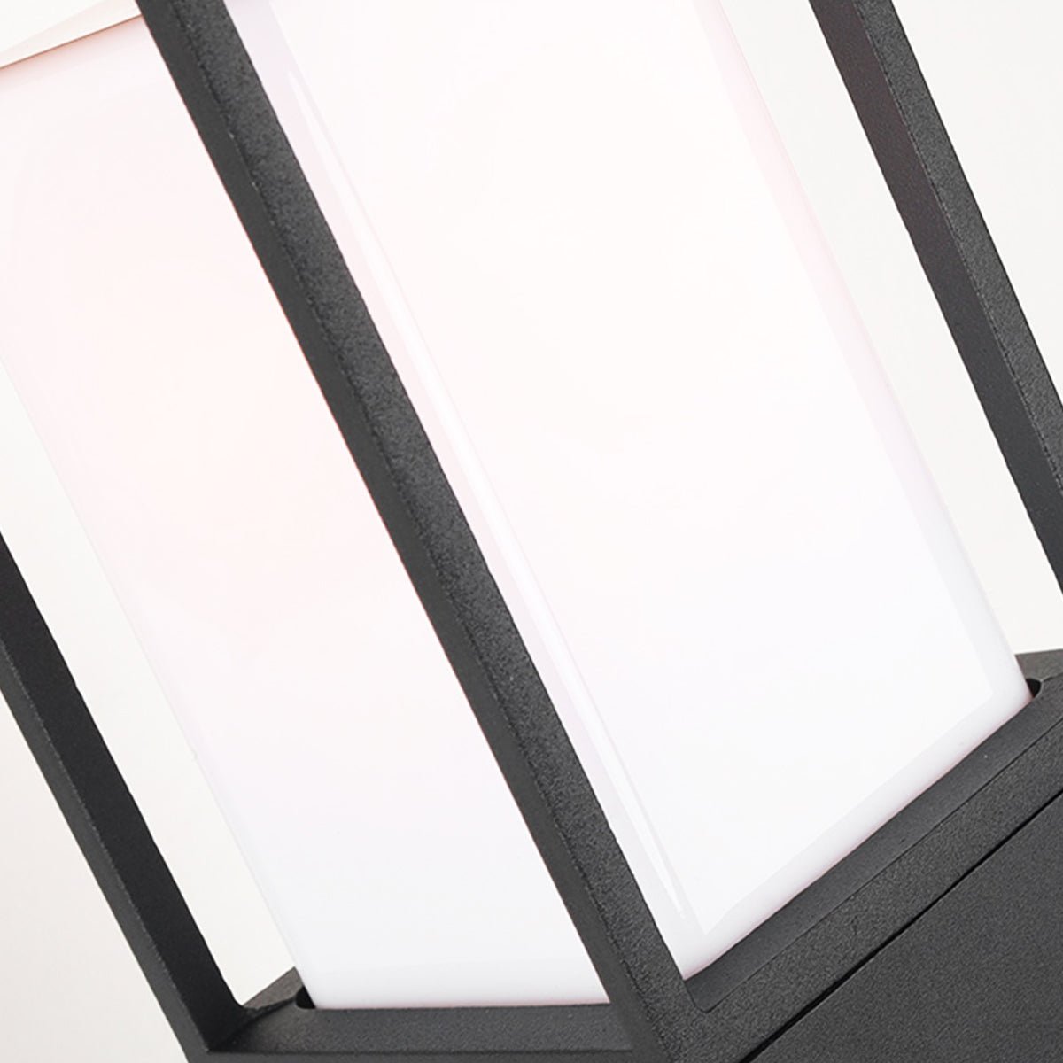 Modern Waterproof Outdoor LED Landscape Path Lights with Socket Charging Station - Flyachilles