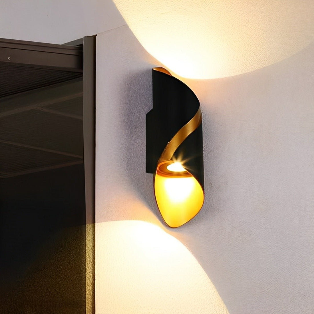 Outdoor LED Up and Down Light Waterproof Modern Wall Sconce Lighting - Flyachilles