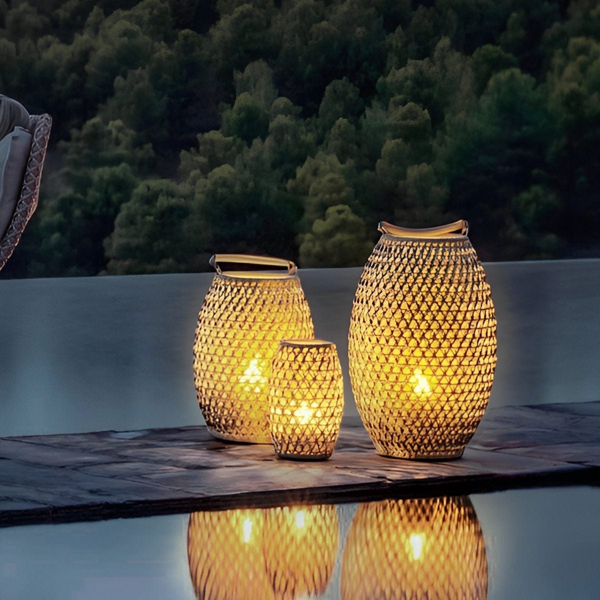 Portable Lanterns Shape Light Waterproof LED Modern Lawn Lamp - Flyachilles
