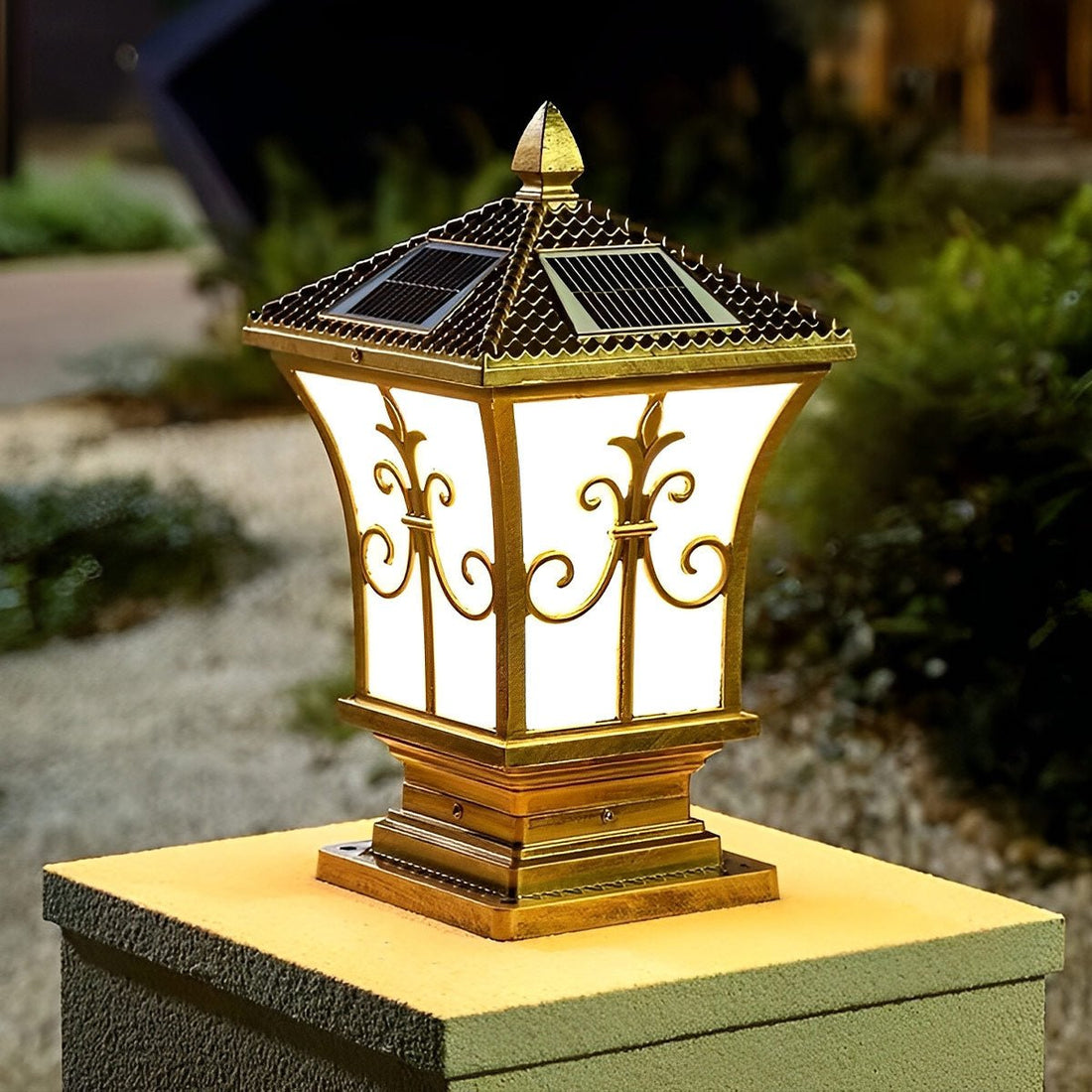 Vintage Pattern Waterproof Automatic Solar Powered Fence Post Lights - Flyachilles