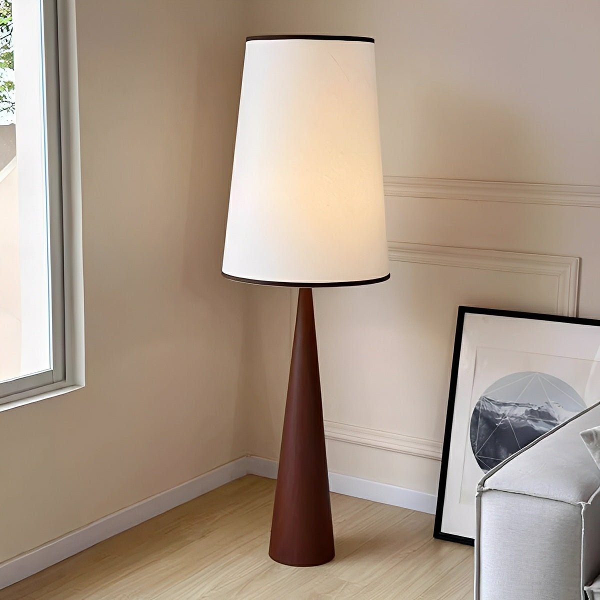 Vintage Wood Tapered LED Floor Lamp - Flyachilles