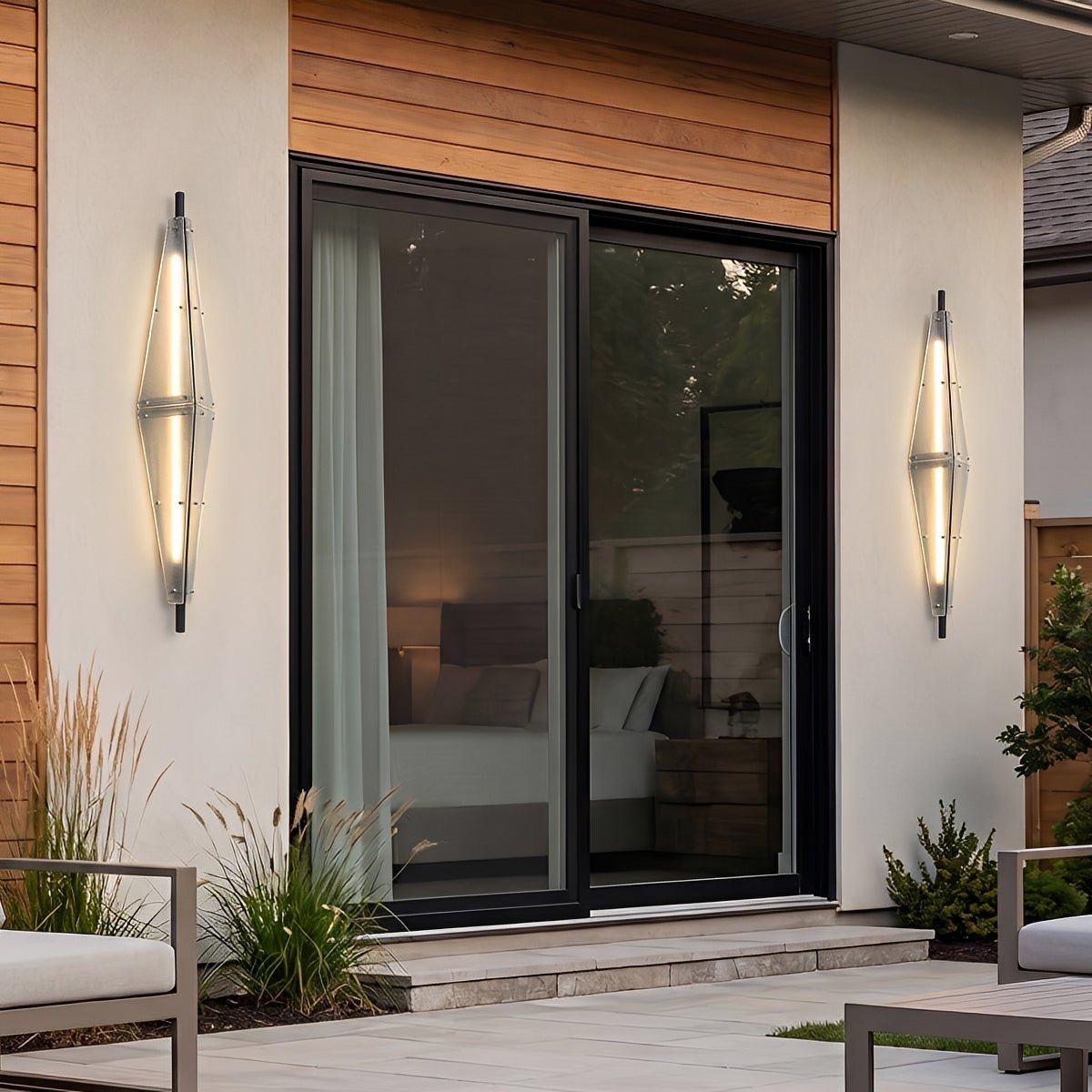 Waterproof Luxury Diamond Ribbed Glass Outdoor Wall Light - Flyachilles