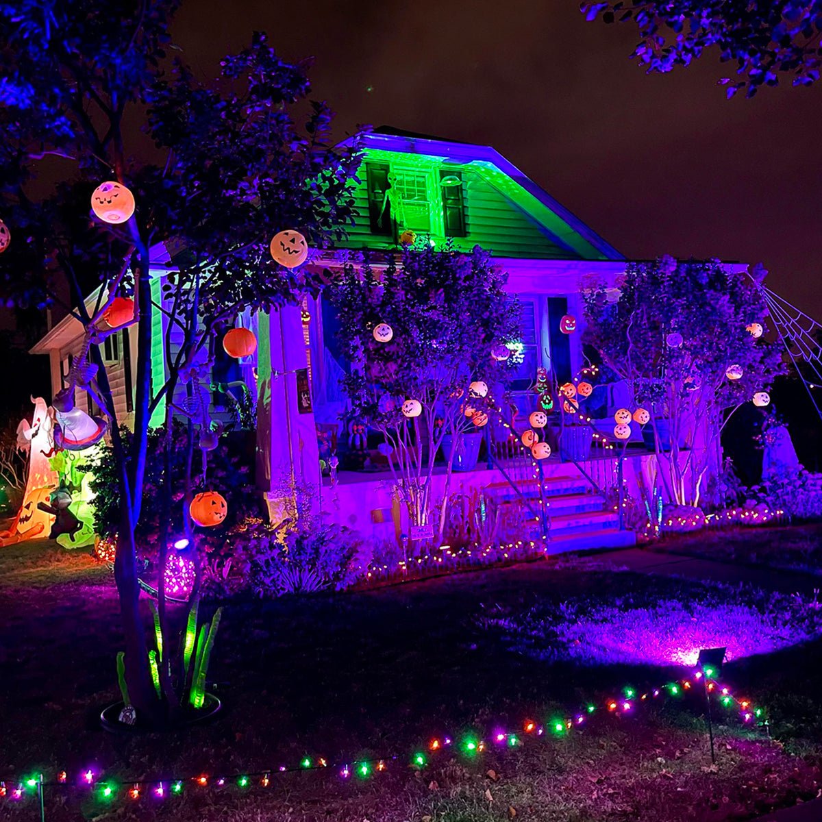 WIFI Smart Halloween Waterproof RGBCW Flood Lights Outdoor Ambient Lighting - Flyachilles